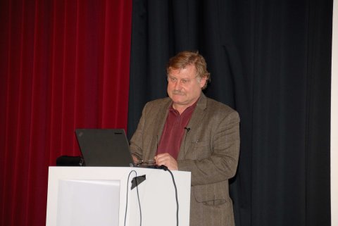 Dr. Thomas Schnepf